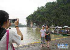 广西桂林受洪水影响景区陆续开门迎客