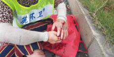 快讯：长沙岳麓区一环卫工人被撞 肇事车辆逃逸