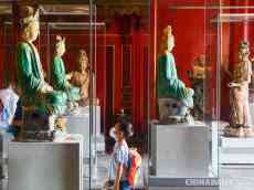 北京故宫博物院室内展厅有序对公众开放