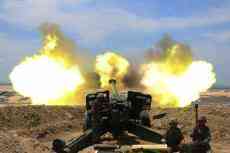东部战区陆军海防某旅组织多型火炮濒海精准协同射击