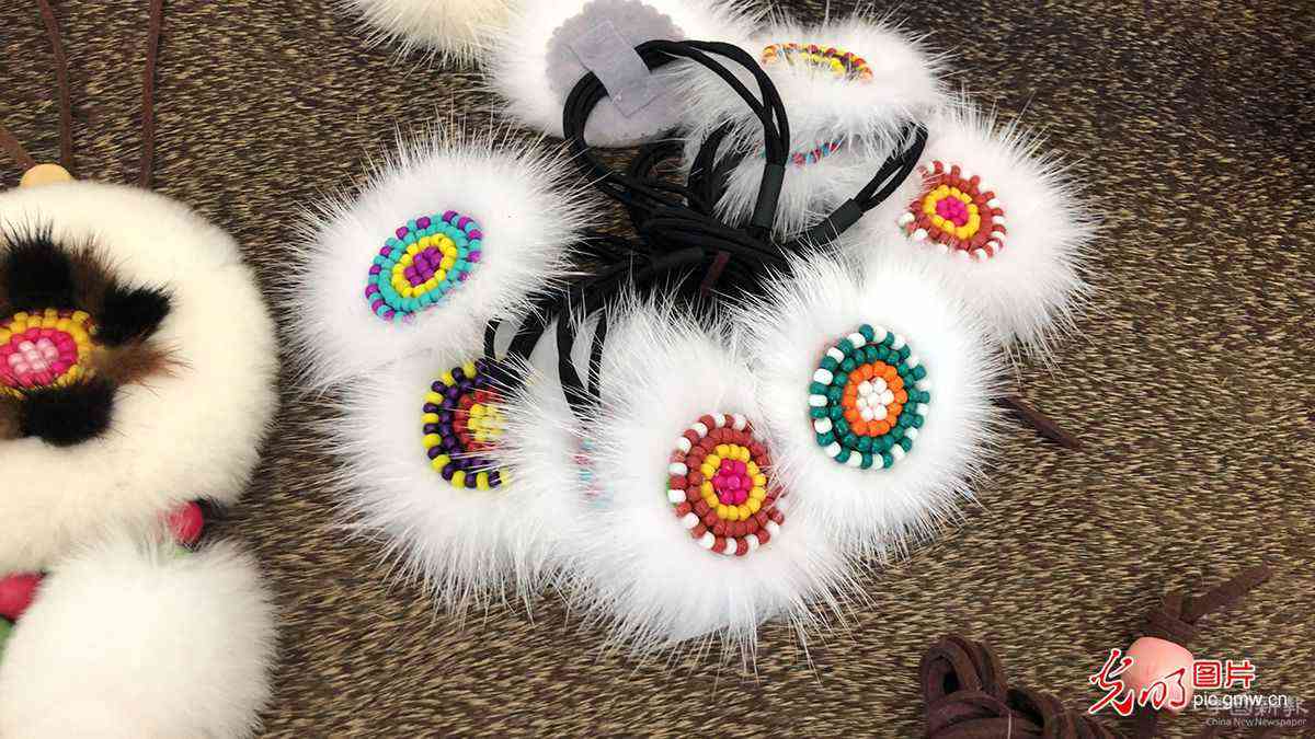 【幸福花开新边疆】鄂温克族：太阳花开 小彩珠串起致富彩虹