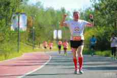 第四十二届半程马拉松公开赛建侬温榆河公园站成功举办