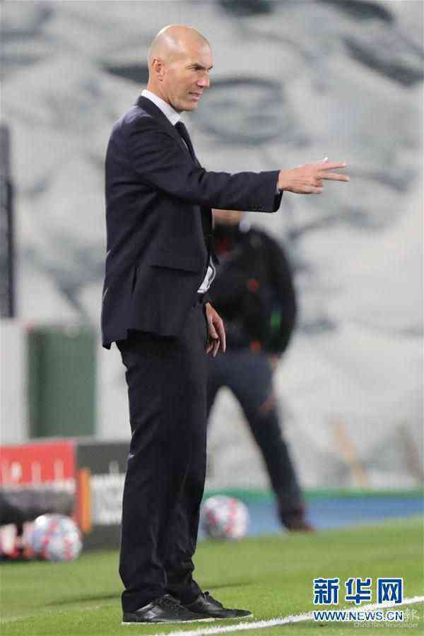 (体育)(5)足球——欧冠:皇家马德里负顿涅茨克矿工