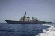 俄乌关系紧张之际 美国两艘神盾舰被曝即将进入黑海