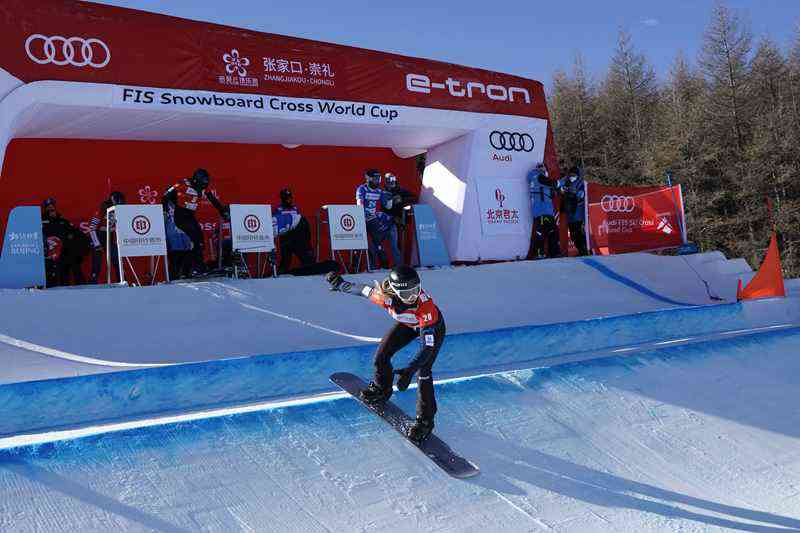 选手出发瞬间。陈亮摄