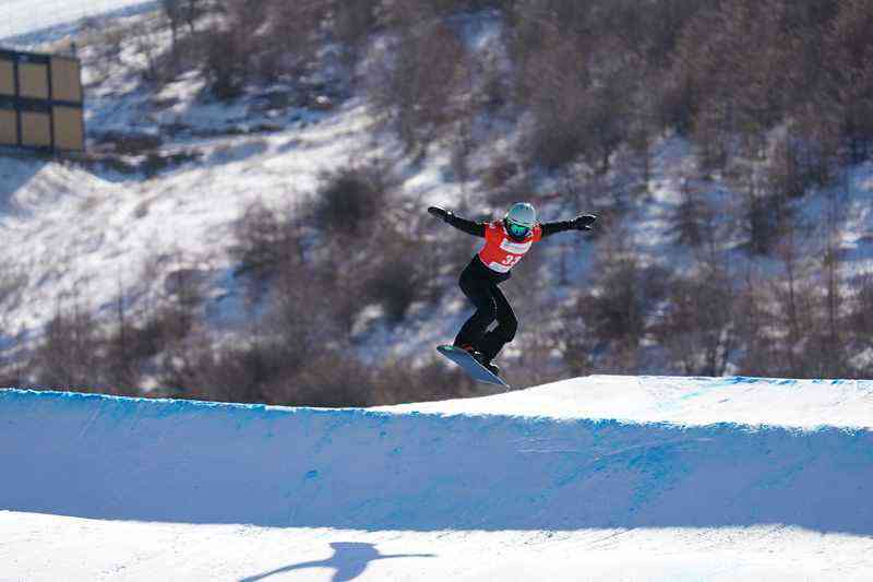 中国选手鲁东杨在比赛中。陈亮摄
