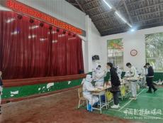 汝城县泉水镇卫生院为学校师生进行核酸检测