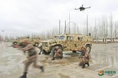 南疆军区某团侦察连紧盯战场之变开展科技革新