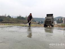 黄沙镇：党员自掏腰包扩建道路桥梁 消除村民出行安全隐患