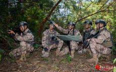 广西北海：武警特战队员开展实战化山林地反恐演练