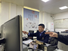 春运故事｜坚守小站42年：老钱的最后一个春运