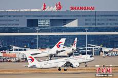 东航全球首架C919国产客机兔年首飞
