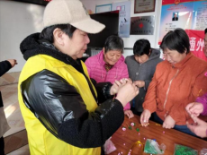 北京市通州区西集镇温馨家园学雷锋见行动