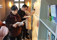 安徽庐江：农家书屋成春耕“加油站”