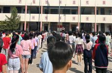 金石桥镇高洲完小：法律讲座进校园 普法入心护成长