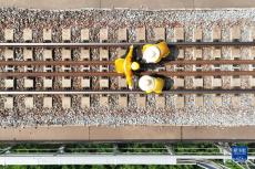 暑运检修保安全