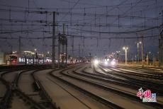 中国中铁参建的以色列特拉维夫轻轨红线正式通车运营
