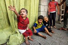 以色列加大空袭强度 加沙超过2000名儿童丧命