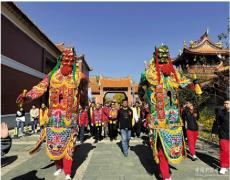 台胞赴昆山恭请妈祖安座南投