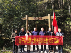 绥宁县供销合作社：重走红军路　树牢服务宗旨