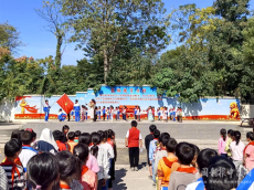 新田县骥村中心小学：少先队新队员入队仪式