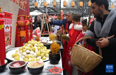 小年到 年味浓