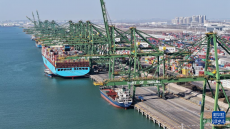 天津港20万吨级北航道开通