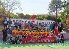 采风接踵而至  山村尚美而欢