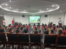 岳阳临湘市图书馆与文创幼儿园共绘文化色彩