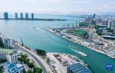 海南三亚首条水下隧道工程提速推进