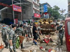 贵州省黄平县住建局精锐奋战榕江