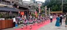 六大河报道 |贵州首届村寨歌舞大赛在花溪楼梯寨完美收官