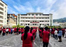 贵州锦屏县启蒙镇多部门联合开展校园法治教育宣传活动