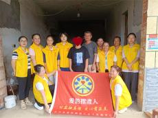 长沙县：义工爱心摆渡 传递“小摊主”善意