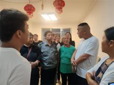 心系民生暖人心 情牵教育显担当——记工农社区书记付建坤