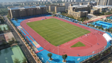 百米体育如何重塑校园与赛场的地面革命