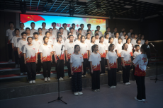 衡阳市第五中学举办“筑梦新时代 颂歌献祖国”合唱比赛