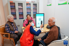 山东淄博：居家养老服务惠民生