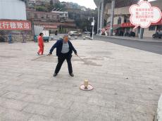 六大河·特写篇丨毕节奥林匹克体育场内的陀螺故事