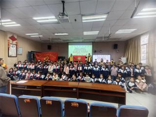 “厚德星沙 益路同行”“长沙县交通安全文明宣讲进校园