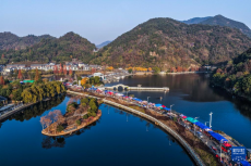 浙江建德：迎新年乡村赶大集