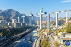 西渝高铁建设稳步推进