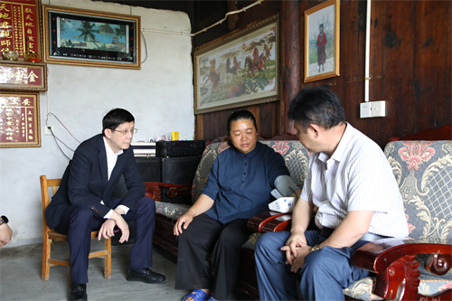 千里传爱，血压计筑牢苗乡健康防线