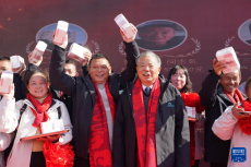 江西种粮大户给农民发放2129万元“年终奖”