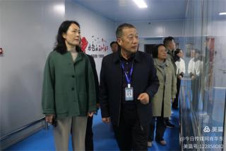 商海逐光 反哺桑梓