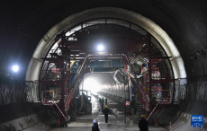 漳汕高铁全线首个隧道顺利贯通
