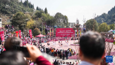 新春走基层丨贵州六枝：欢庆苗族跳花节