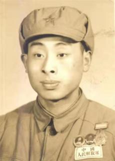 热血铸军魂一一追忆志愿军老战士戴剑秋