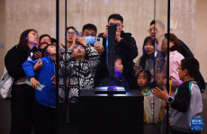 四川多地开启春假 三星堆博物馆迎来研学游高峰