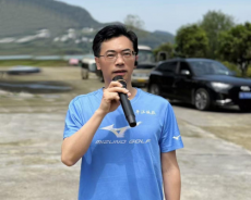 平江县城投中心:健步跑——展现职工新风采 凝聚奋进量谱新